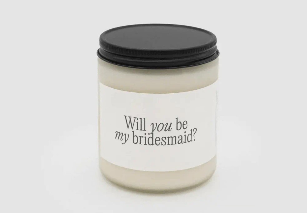 Personalized candle with a custom message